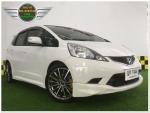 HONDA JAZZ 15SV ปี2010  ดาวน์ 510 เปอร์เซ็น
