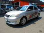ขายสด เพียง 128000 บาทTOYOTA VIOS-S ตัวท็อปออฟชั่นส์ ปี2003 เกียร์ออโต้ CD ABS AIRBAG ไมค์ดิจิต๊อล ไฟตัดหมอห ล้อแม็กยางใหม่ รถบ้านพร้อมใช้ ประหยัดน้ำมัน โทร  0957401229