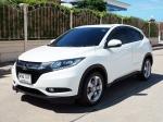 HONDA HR-V 1.8 E ปี 2015  เกียร์AUTO CVT สีขาวมุก สภาพนางฟ้า